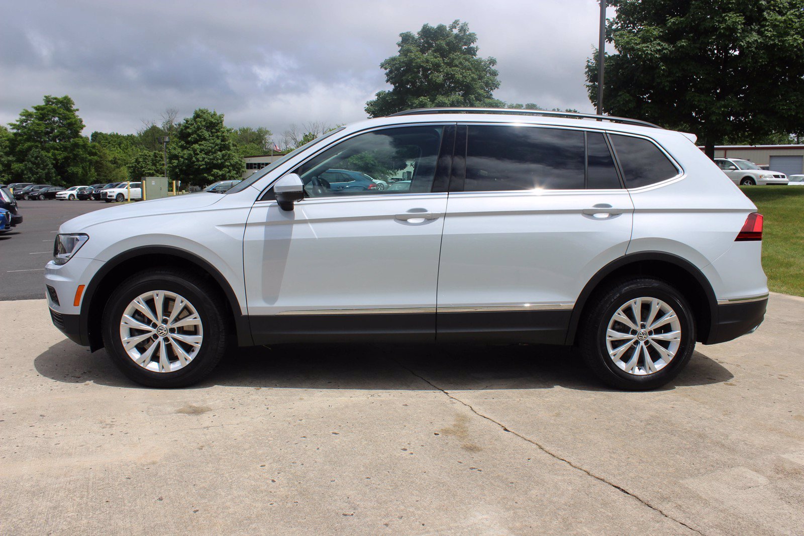 Certified Pre-Owned 2018 Volkswagen Tiguan SE Sport Utility in Colmar # ...